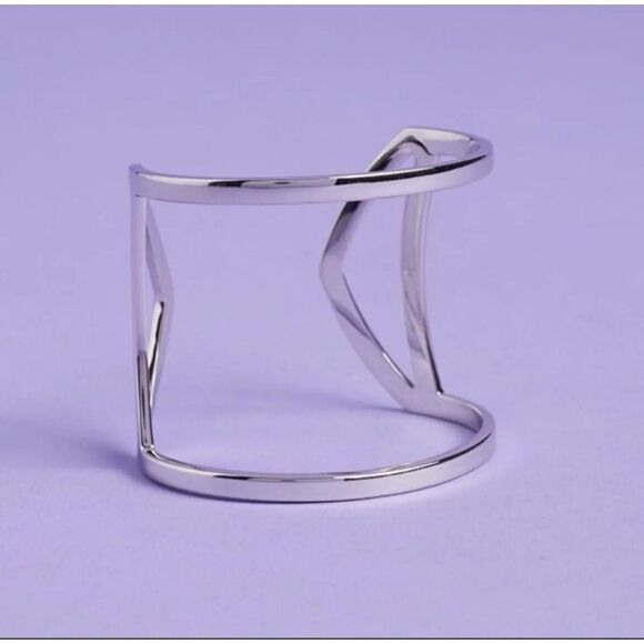 Jules‎ Smith - Jane Cuff In Silver - Picture 1 of 5